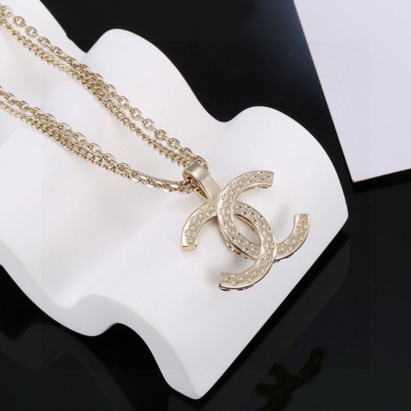 Ch**el necklaces